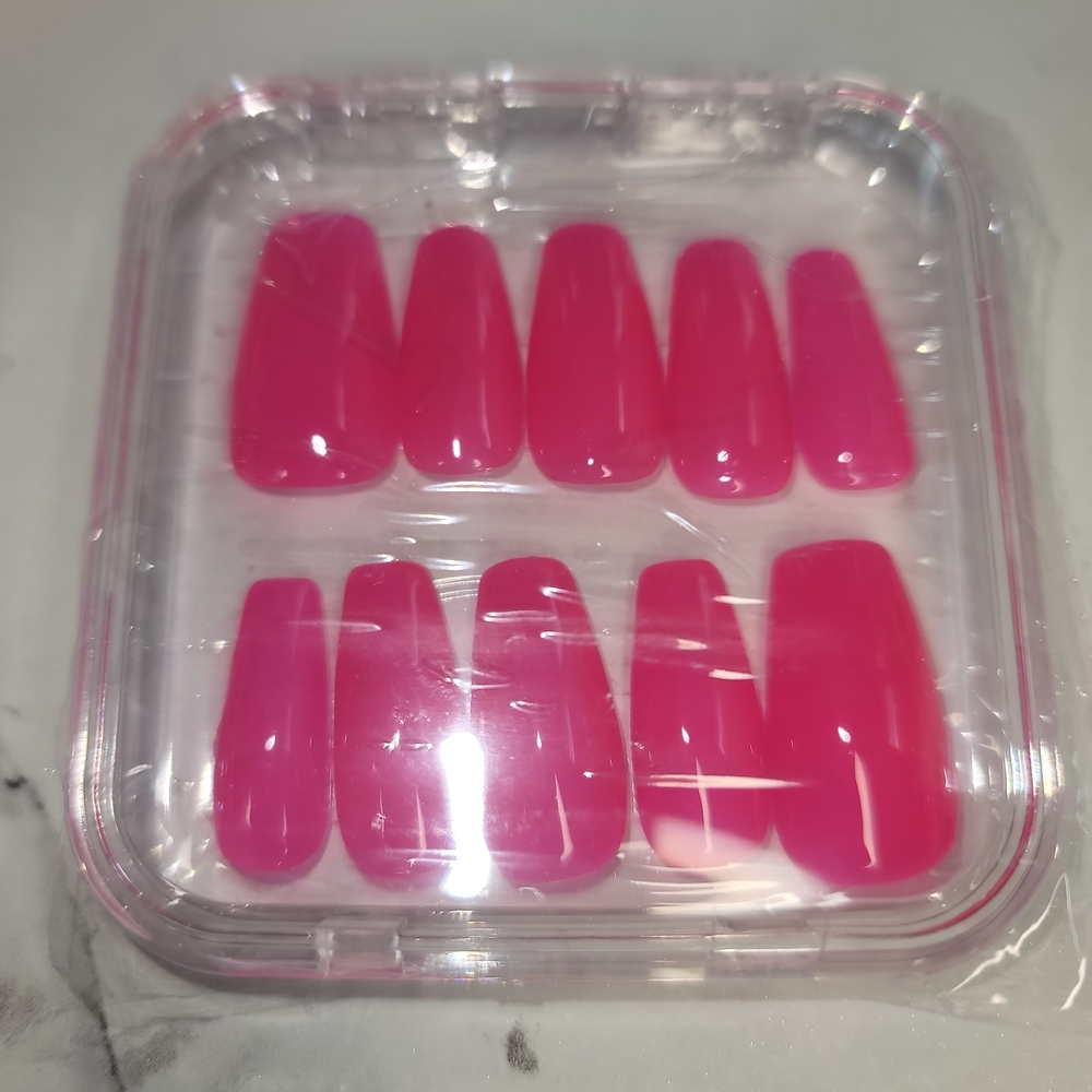 Vibrant Pink Press-On Nails